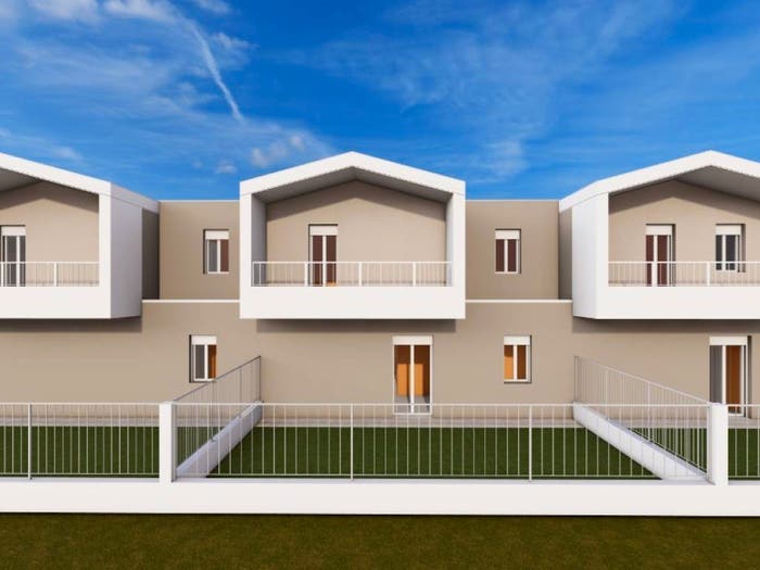 Casa quadrilocale in vendita in Via Maggio, Lonato del Garda