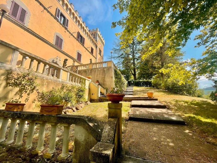 Casa con 5 locali in vendita in Strada Regionale Cassia, Tavarnuzze, Impruneta
