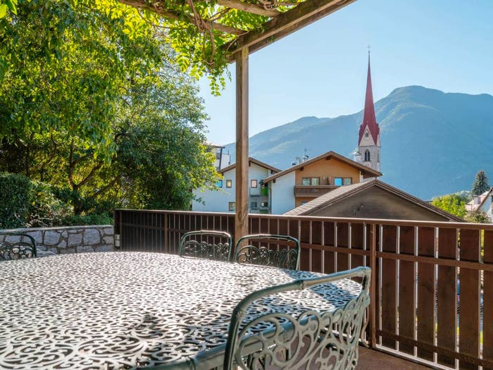 Casa con 6 locali in vendita in Via Fiumes, Sciaves, NazSciaves