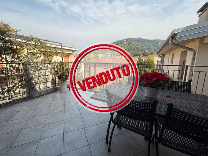Appartamento trilocale in vendita in Via Arrigo Boito, Porta Venezia, Brescia
