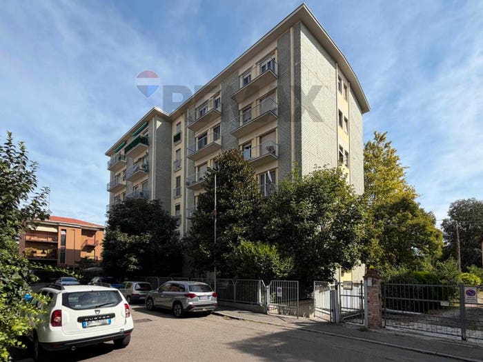 Appartamento trilocale in vendita in Via Giacomo Leopardi, Montanara Cinghio, Parma