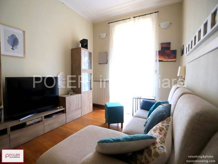 Appartamento con 6 locali in vendita in Via Gazzo, Sestri Ponente, Genova