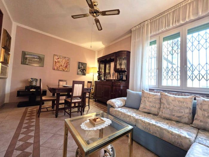 Appartamento quadrilocale in vendita in Via Baldo Ruffoli, Villamagna Albereta, Firenze