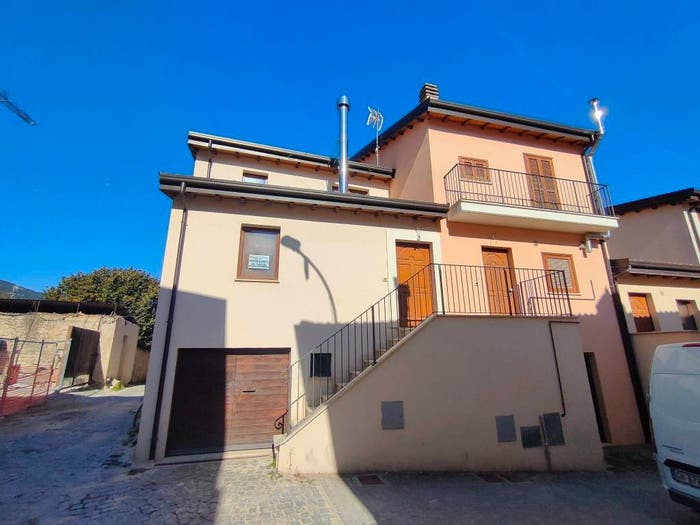 Appartamento bilocale in vendita in Bagno Monticchio, L'Aquila
