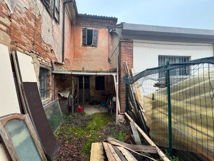 Casa con 6 locali in vendita in Via Don Beotti, Borgonovo Valtidone, Borgonovo Val Tidone
