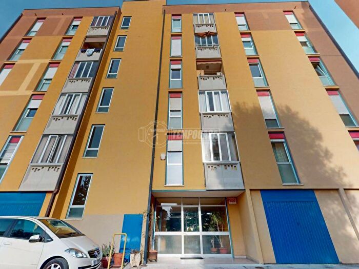 Appartamento quadrilocale in vendita in Via Milazzo, Pantano, Pesaro