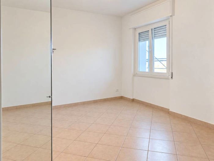 Appartamento trilocale in vendita in Via Melchiorre Delfico, Ghisolfa Mac Mahon, Milano