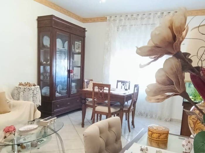 Appartamento con 6 locali in vendita in Via Vincenzo Parisi, Centro, Minturno
