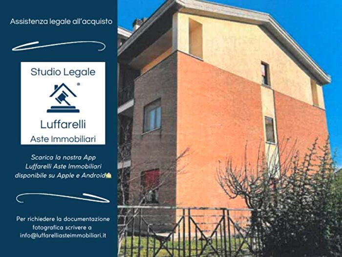 Appartamento con 6 locali in vendita in Via Enrico Mattei, Centro, Urbino