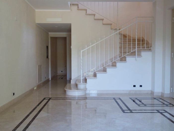 Casa quadrilocale in vendita in Marina di Carrara, Carrara