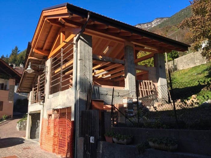 Casa bilocale in vendita in Pez, Tre Ville