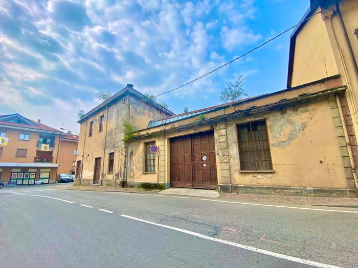 Casa con 6 locali in vendita in Corso Nazioni Unite, Centro, Ciriè