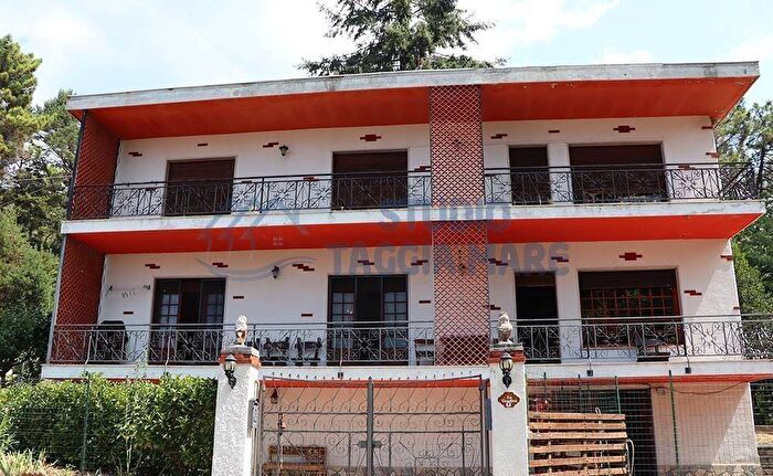 Casa con 6 locali in vendita in Regione Gianlui, Bajardo