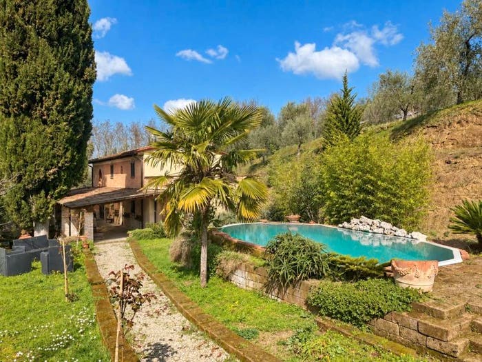 Casa con 6 locali in vendita in Centro, Palaia
