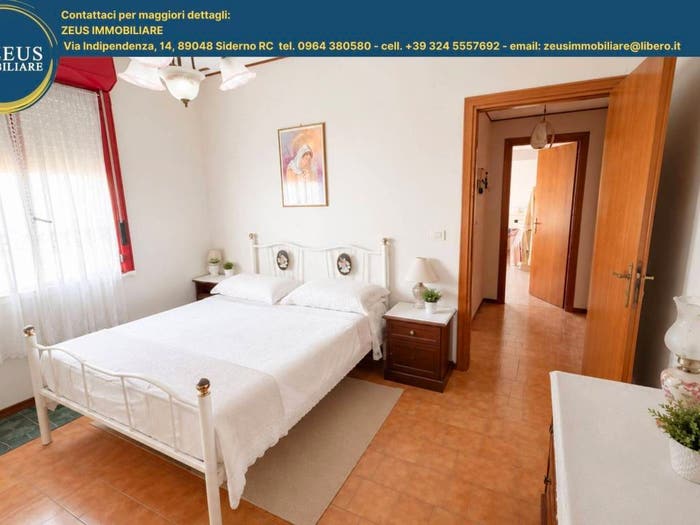 Appartamento con 6 locali in vendita in Via Aldo Moro, Careri