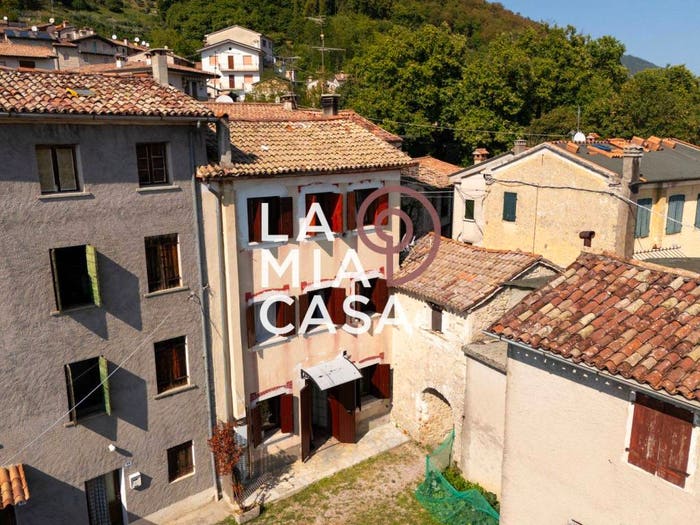 Casa con 5 locali in vendita in Via Trieste, Combai, Miane