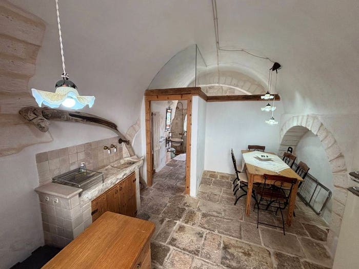 Appartamento trilocale in vendita in Via Continelli Bixio, Centro Storico, Ostuni