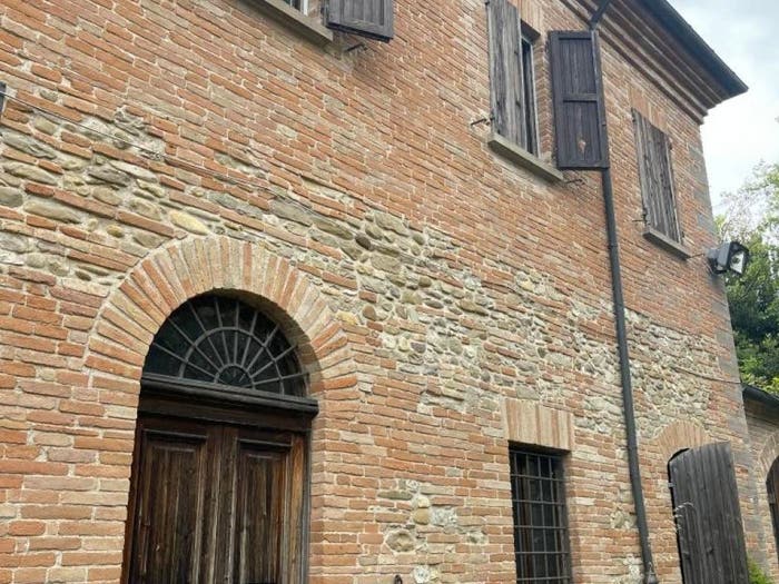 Casa con 6 locali in vendita in Via Palazzina di Tessello, San Carlo Roversano, Cesena