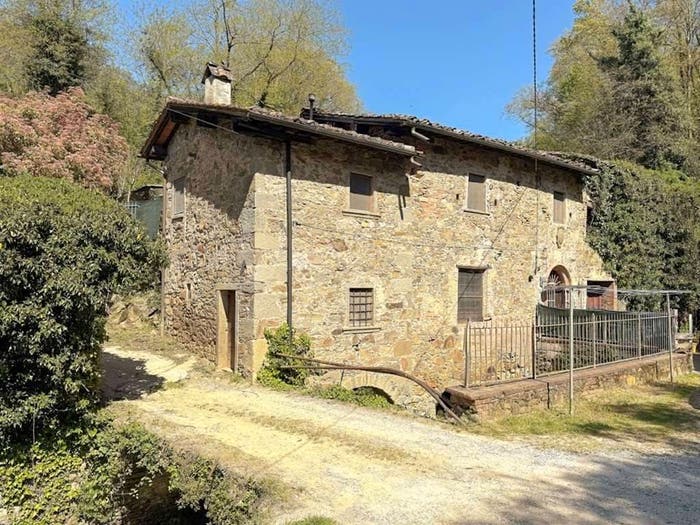 Casa quadrilocale in vendita in Via Orbignanese, Centro, Lamporecchio