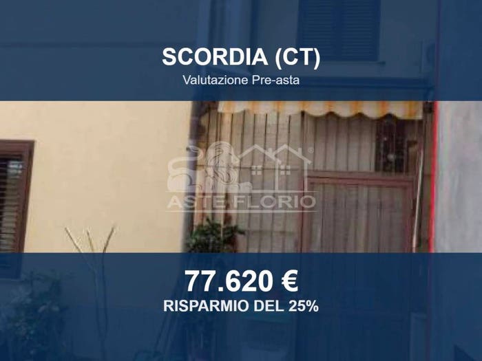 Casa quadrilocale in vendita in Via Guccione, Scordia