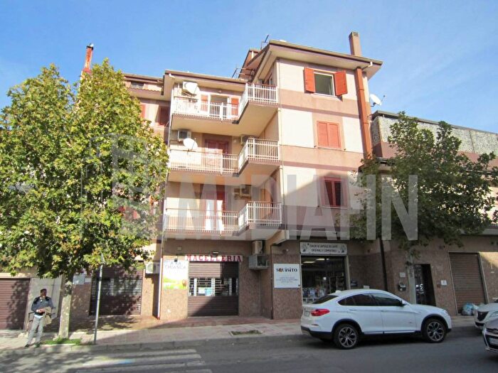 Appartamento con 6 locali in vendita in VIALE DELLA REPUBBLICA, Rossano Stazione, CoriglianoRossano
