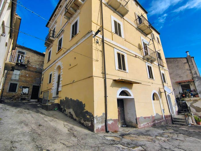 Casa con 6 locali in vendita in Via San Rocco Vico, Centro, Pollutri