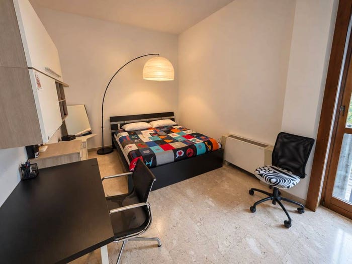 Appartamento quadrilocale in affitto in Piazzale di Porta Lodovica, Bocconi, Milano