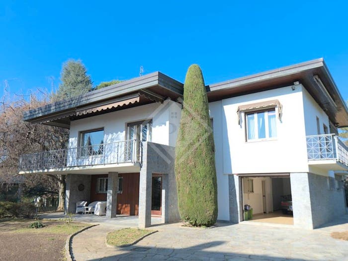 Casa con 6 locali in vendita in Centro, Cantello