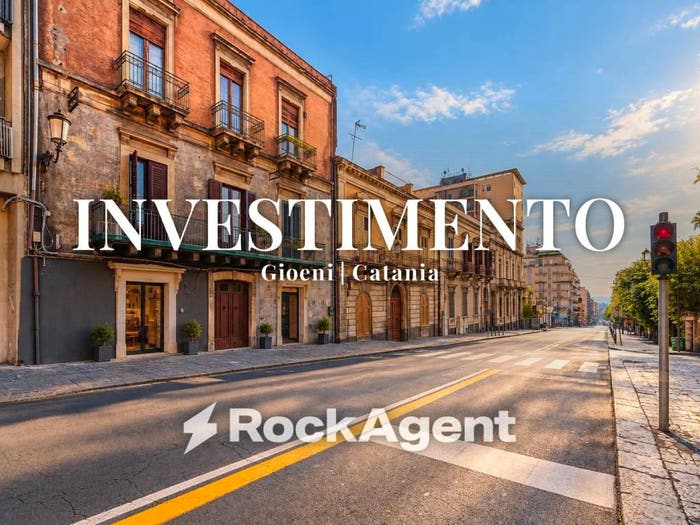 Appartamento trilocale in vendita in Via Etnea, Gioeni, Catania