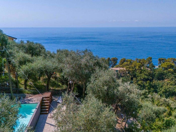 Casa con 6 locali in vendita in Via Aurelia, Bacezza Le Grazie Sant'Andrea di Rovereto, Chiavari