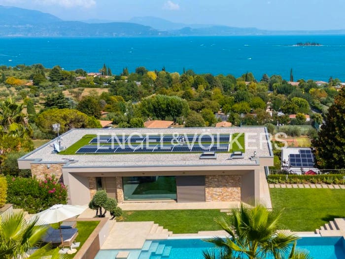 Casa con 6 locali in vendita in Centro, San Felice del Benaco