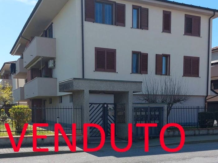 Appartamento trilocale in vendita in Via Papa Giovanni XXIII, Cervignano d'Adda