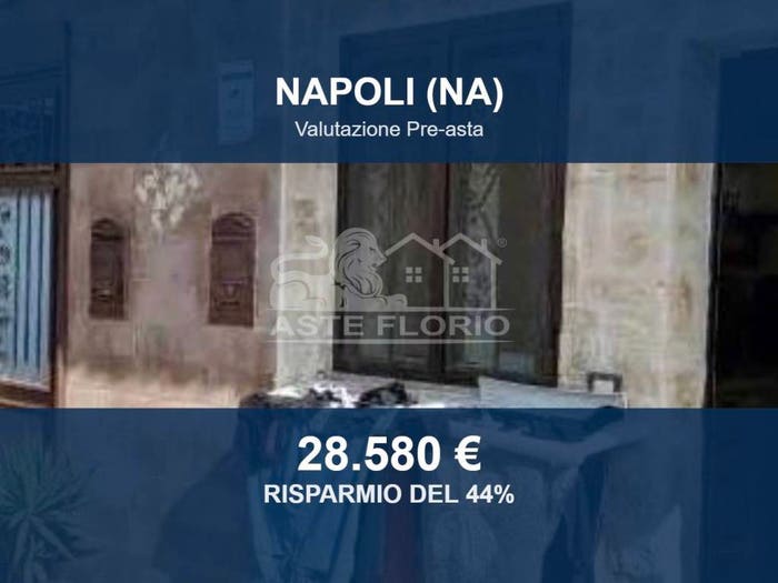 Appartamento trilocale in vendita in Via Abate Gioacchino, Scampia Secondigliano Capodichino, Napoli