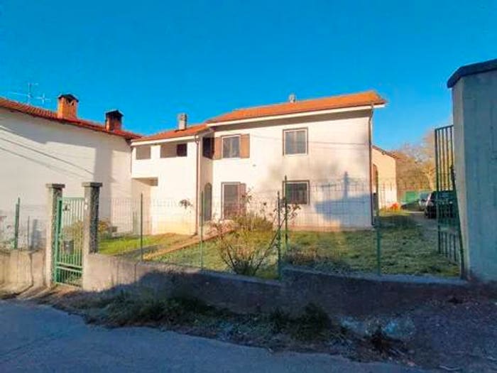 Casa con 5 locali in vendita in Località Piano No Number, Piano, Dego
