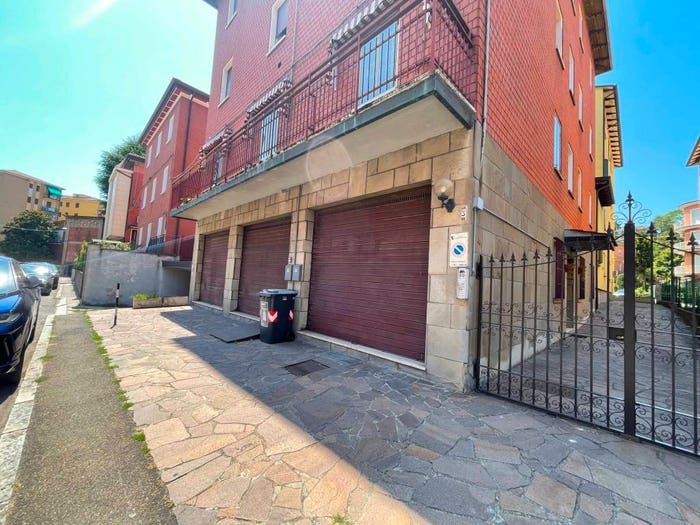 Casa in vendita in Via Alessandro Manzoni, Centro Marullina, Casalecchio di Reno