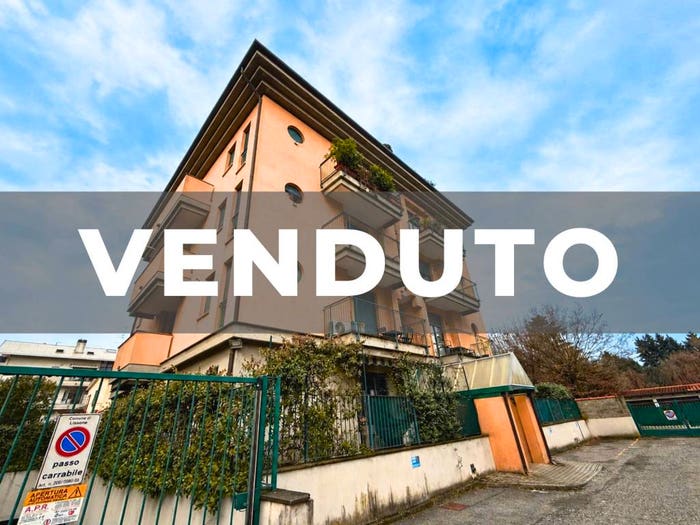 Appartamento trilocale in vendita in Via Carlo Cattaneo, Cattaneo Pacinotti Torricelli, Lissone