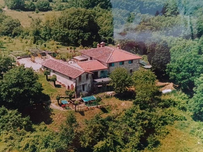 Casa con 6 locali in vendita in Barberino di Mugello