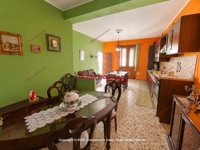 Casa con 5 locali in vendita in Via Bologna, Montelepre