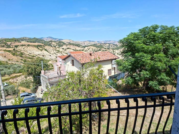 Casa bilocale in vendita in Via Santa Croce, Aliano