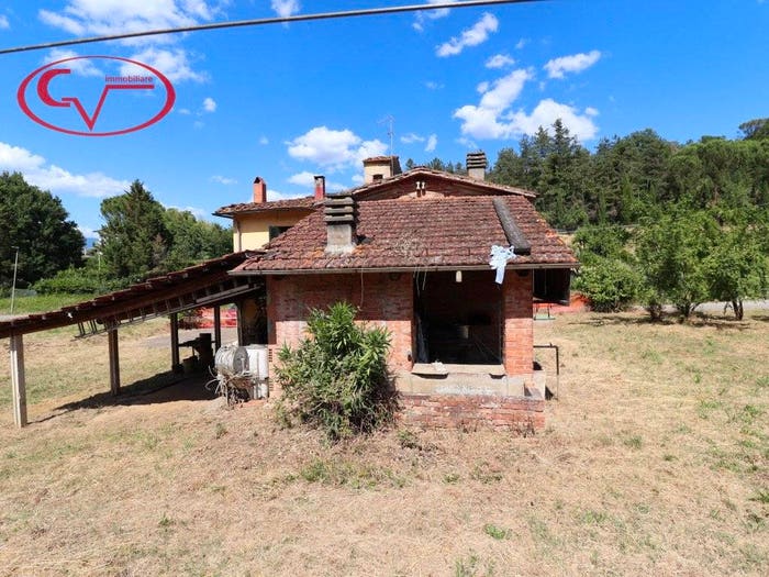 Casa con 6 locali in vendita in Via Antonio Pacinotti, Città, Montevarchi