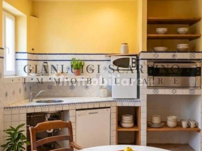 Appartamento quadrilocale in vendita in Via San Vitale, San Vitale, Bologna