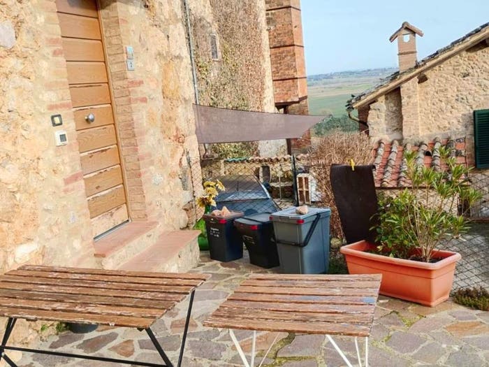 Casa con 6 locali in vendita in Rosia, Sovicille