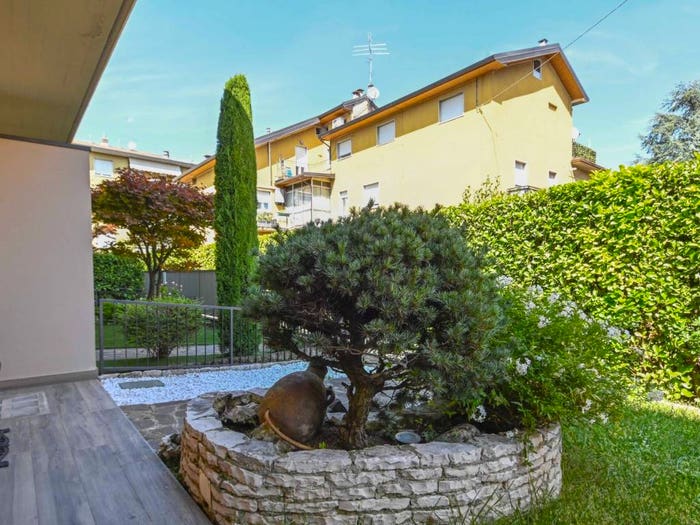 Casa quadrilocale in vendita in Via Ferruccio dell'Orto, Campagnola, Bergamo