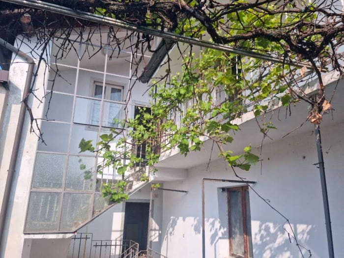 Casa con 6 locali in vendita in Via dei Colli, Centro, Mapello