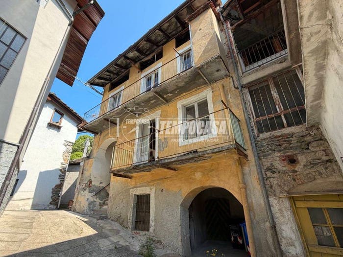 Casa bilocale in vendita in Via Miglietti Roberto, Centro, Germagnano