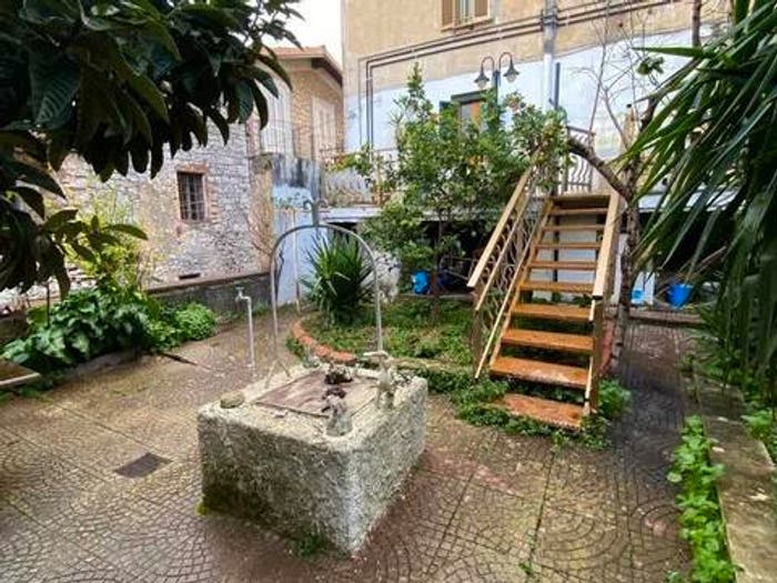 Appartamento con 5 locali in vendita in Via Gallo, Centro, Priverno