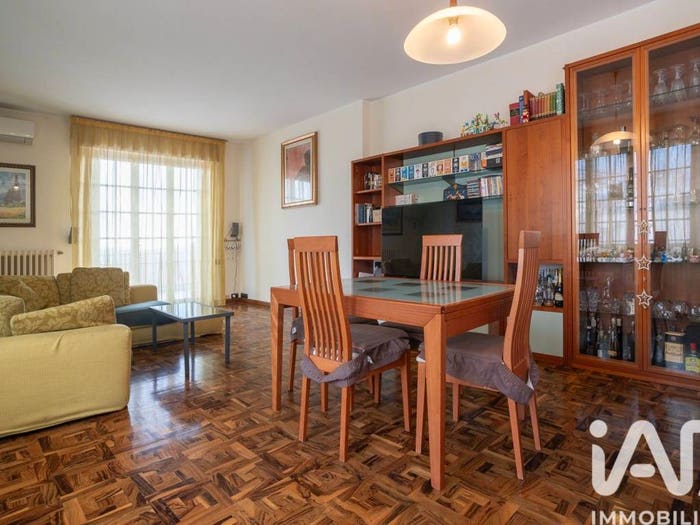Appartamento con 5 locali in vendita in Via FERMANA SUD, Centro, Montegranaro