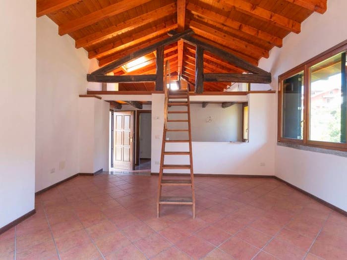 Appartamento trilocale in vendita in Via Giuseppe Mazzini, BrovelloCarpugnino