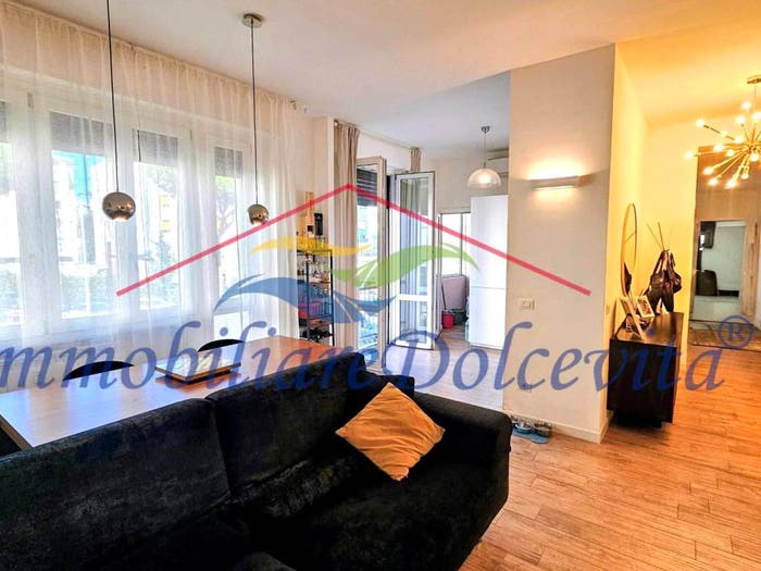 Appartamento quadrilocale in vendita in Via dell'Arcolaio, Coverciano, Firenze
