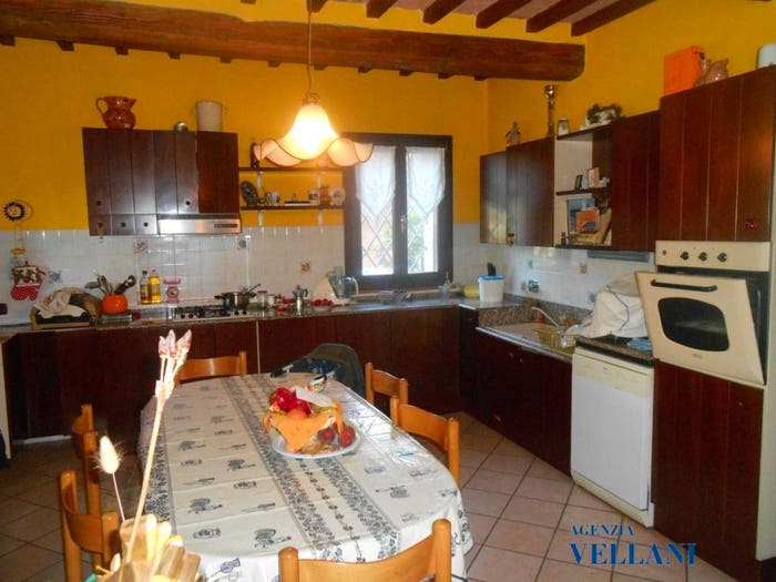 Casa con 6 locali in vendita in Gargallo, Carpi
